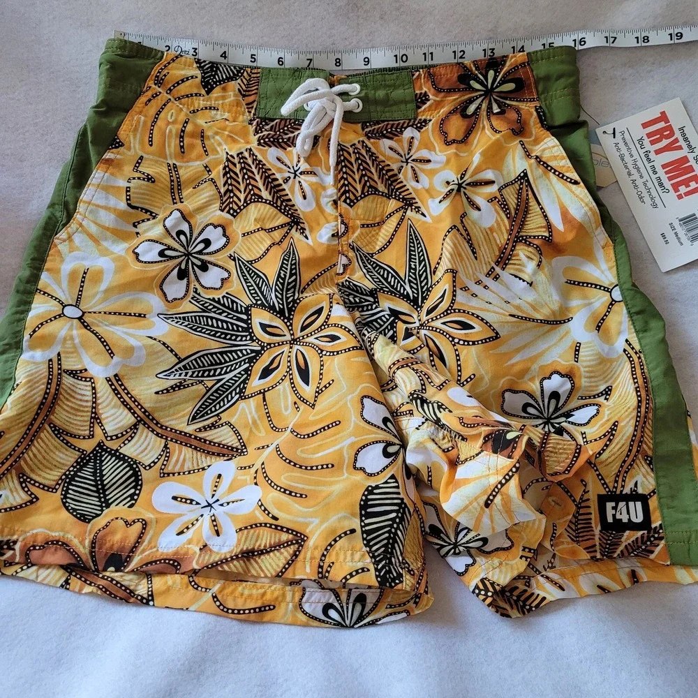 Fit 4 U Man! UR Beach Boxers Mens Medium Orange Floral Hibiscus Swim Trunks NWT